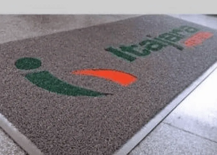 Tapete personalizado com logotipo de empresa em Mogi das Cruzes