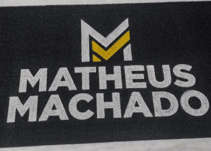 Tapete personalizado com logotipo de empresa em Suzano