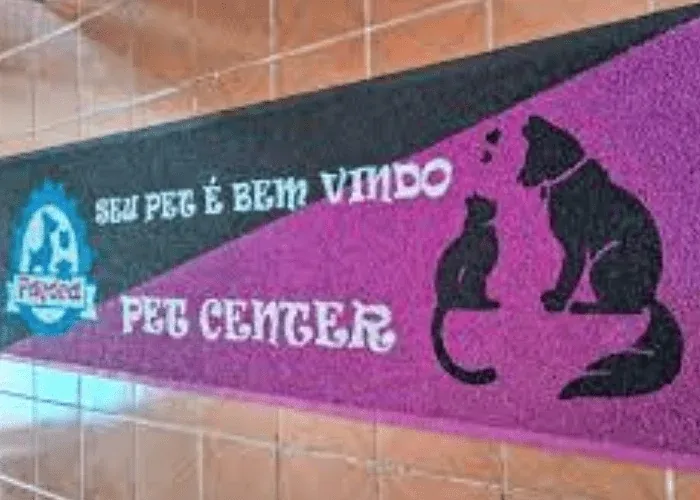 Tapete personalizado para estabelecimento pet em Itaquaquecetuba