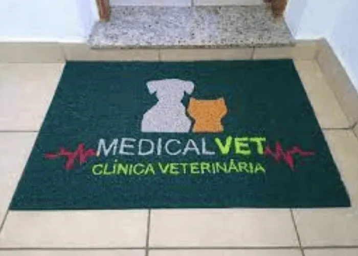 Tapete personalizado para estabelecimento pet em Itaquaquecetuba