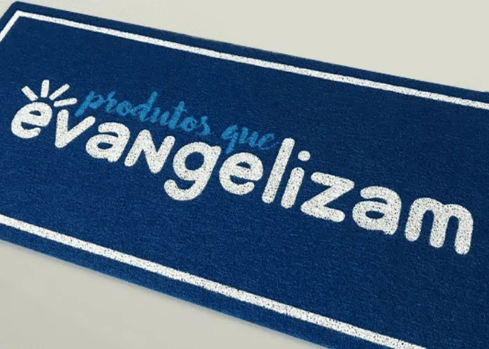 Tapete personalizado com identificação de igreja em Mogi das Cruzes